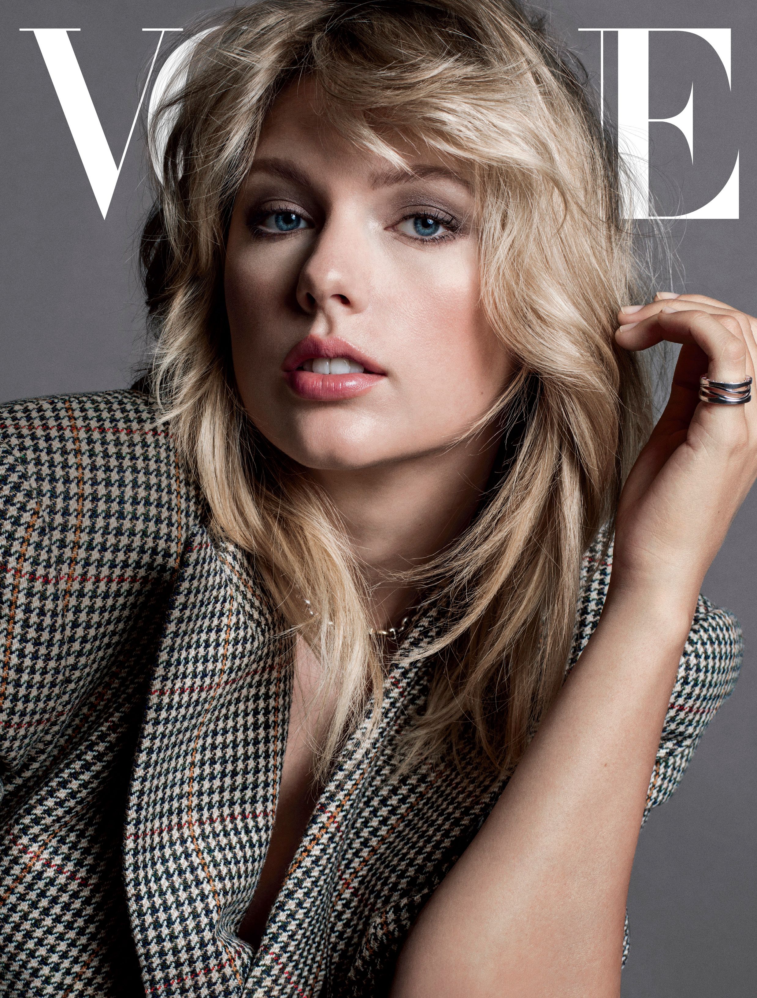 Taylor Swift, selected portrait 3